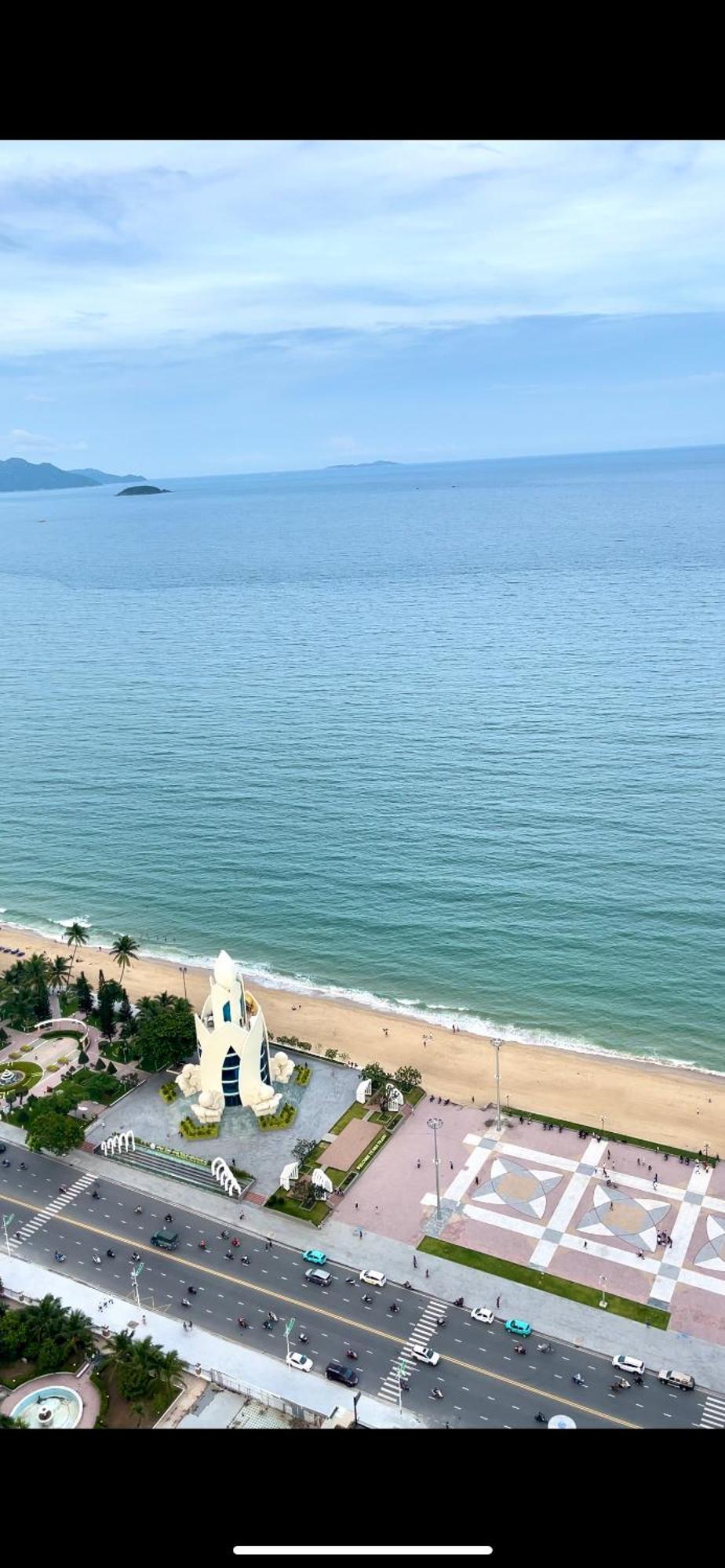 Panorama Sky Blue Nha Trang Aparthotel Buitenkant foto
